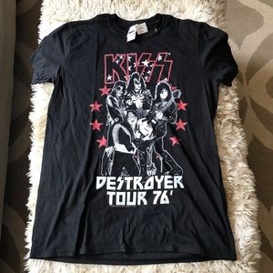 NWT KISS T-shirt